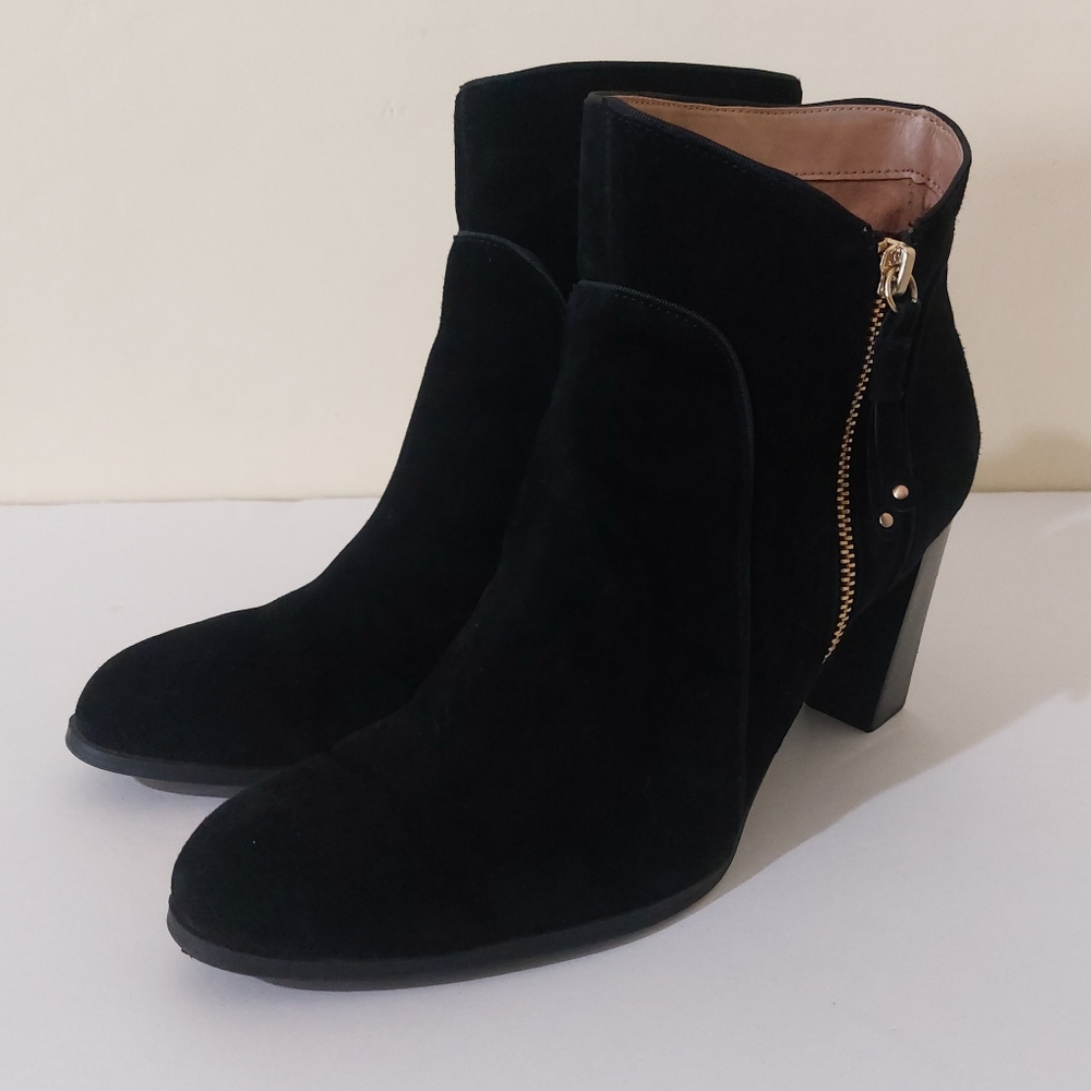 Adrienne Vittadini 9.5 Womens Taki Black Suede Stacked Heel Ankle Fall Bootie - Picture 4 of 12